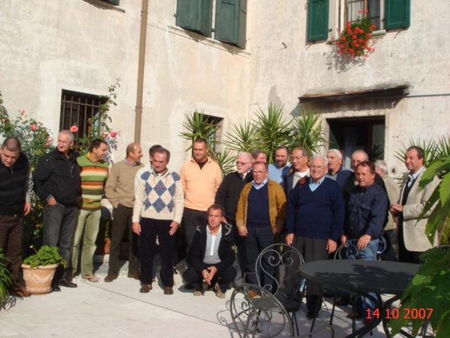 40° radioamatori 14.10.2007.JPG